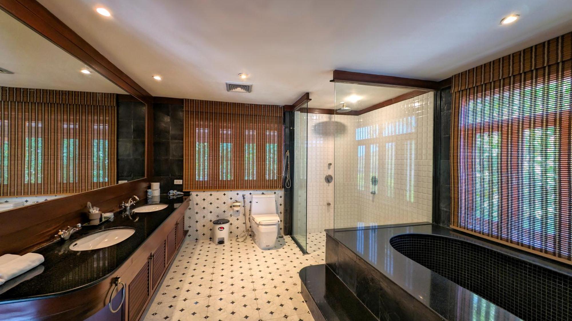 Nakawanna Villa Phuket Exterior foto